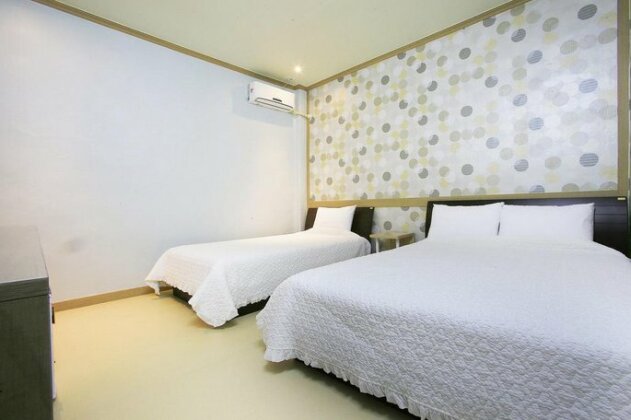 HI Motel