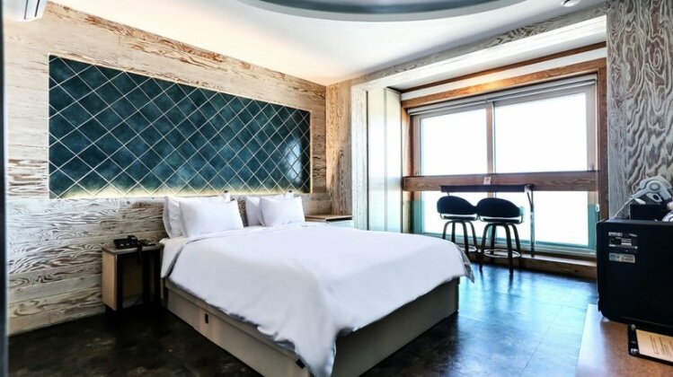 Hotel TopsVille - Photo2