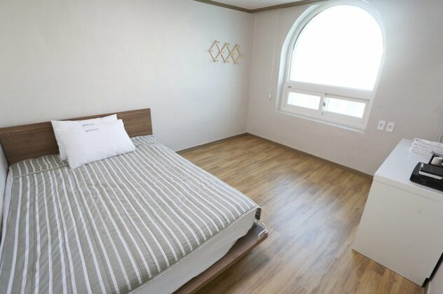 Ocean Motel Gangneung - Photo2