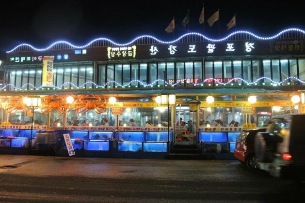 Paldogangsan Guesthouse - Photo2