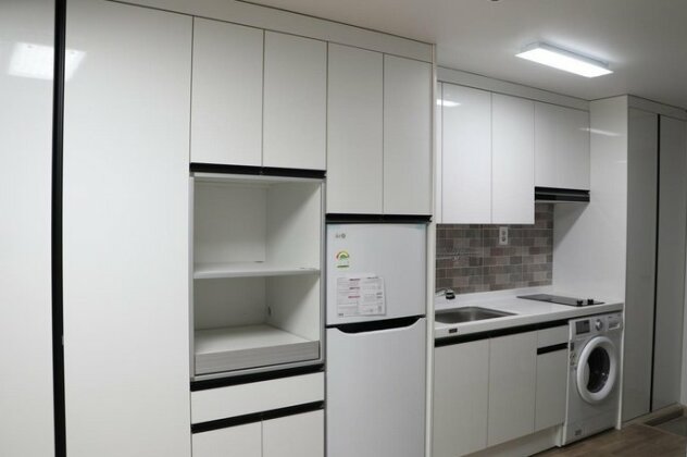 Pine Village 103 - Photo3