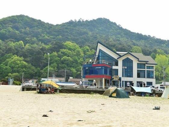 Second Lounge Guesthouse - Photo4
