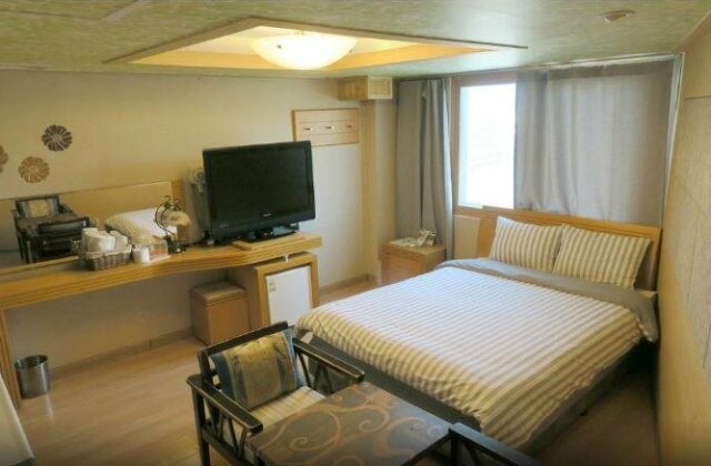 Siesta Pension