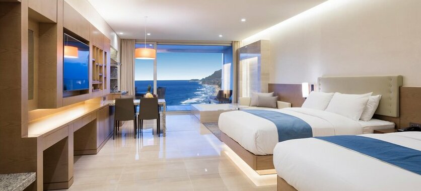 Sun Cruise Resort and Yacht - Photo4