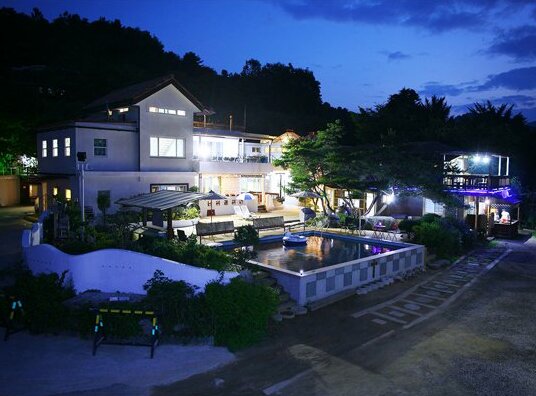 Ga Pyeong Four Season Pension - Photo2