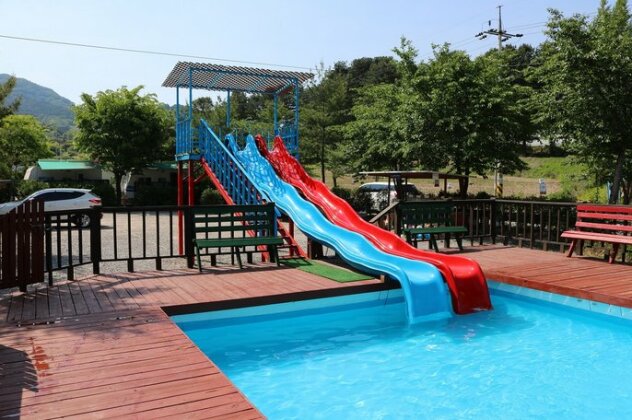 Gapyeong Apgujeong Pension - Photo3