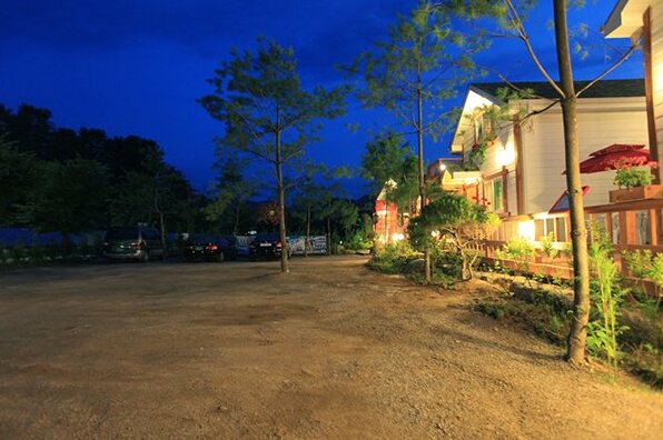 Gapyeong Apgujeong Pension - Photo5