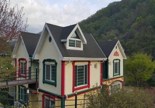 Gapyeong Aritaun Pension - Photo2