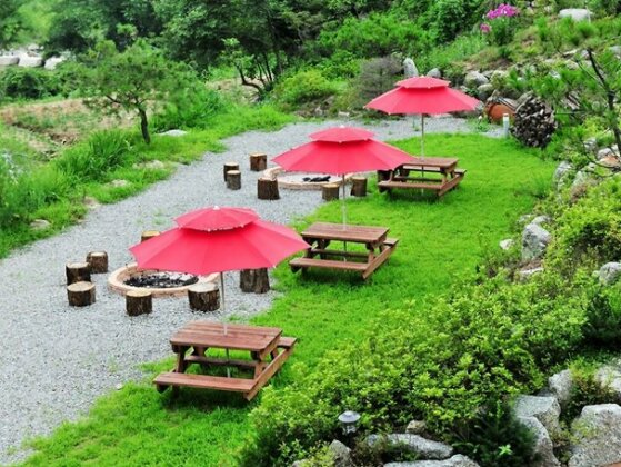 Gapyeong At the Mon Pension - Photo4