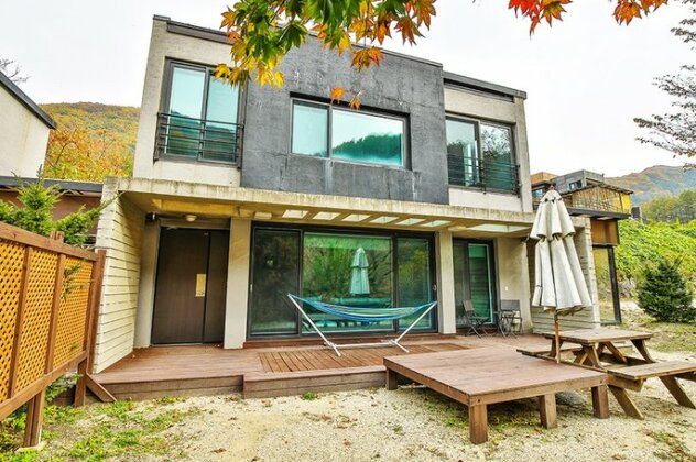 Gapyeong baeknak Flat House - Photo5
