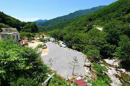 Gapyeong Heights 500 Pension & Campground