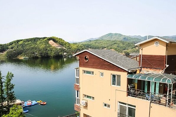 GaPyeong Jewelry Pension - Photo3