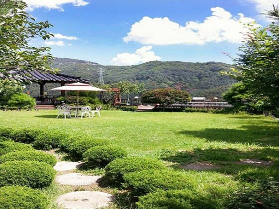 GaPyeong Sanmaru Pension - Photo3