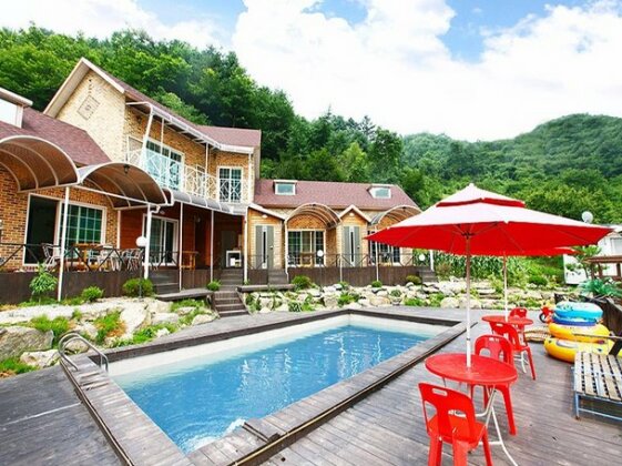 Gapyeong Sky Forest Pension - Photo3