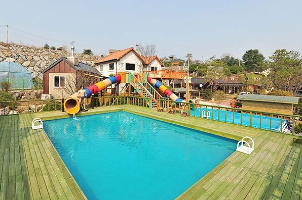 GaPyeong Smurf House Pension - Photo2