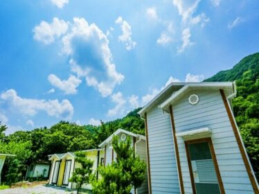 Gapyeong Sunflower Pension Exclusive Price