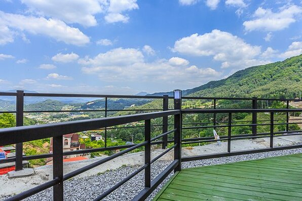 Gapyeong Windmillhill Pension - Photo4