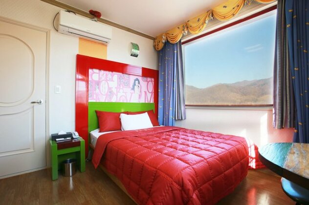 Mediterranean Motel - Photo3