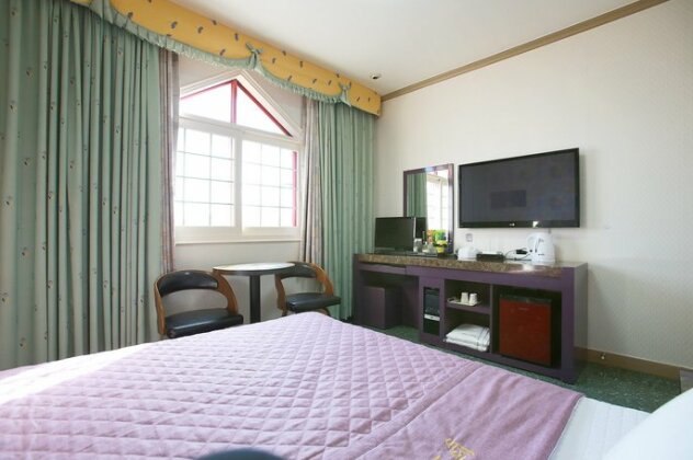 Mediterranean Motel - Photo5