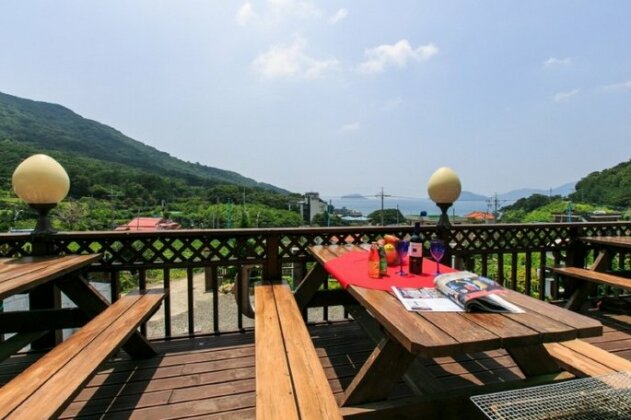Geoje Araon Pension - Photo3