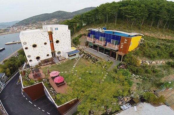 Geoje Beach Nadree Pension - Photo4