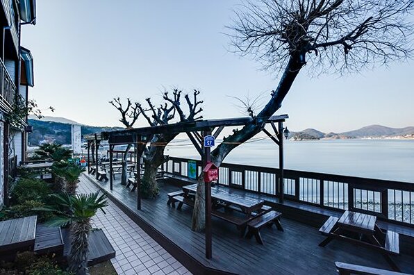 Geoje Golden Glow Wave Pension - Photo2