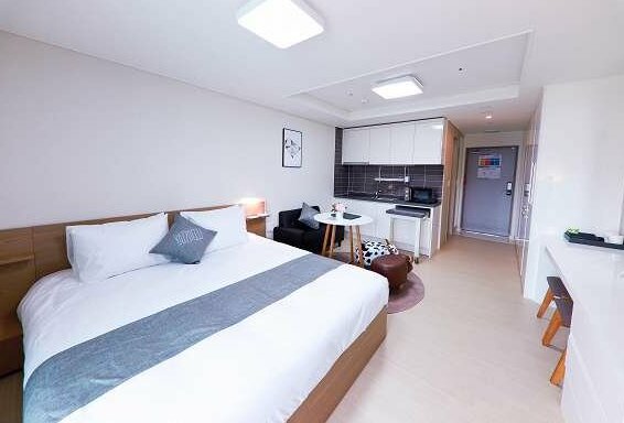 Geoje Leein Stay Hotel - Photo4