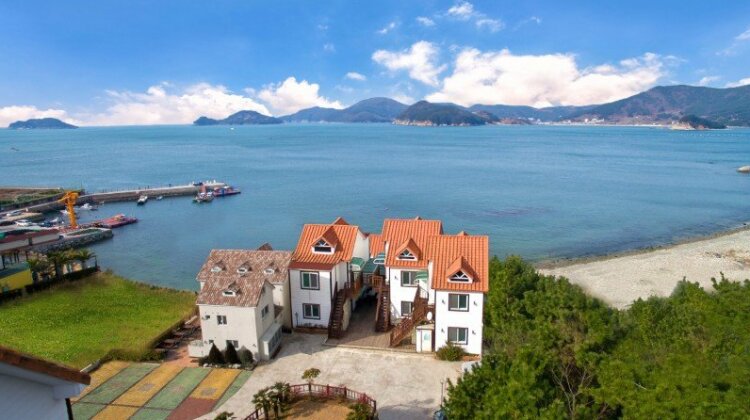 Geoje Merveille Pension - Photo2