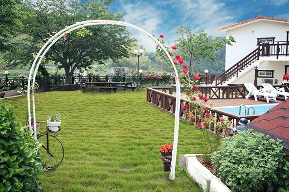 Geoje Monet's Garden Pension - Photo4