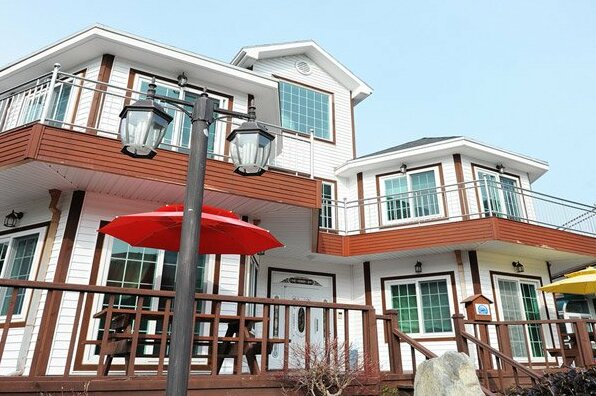 Geoje Nojasan Mountain Pension - Photo5
