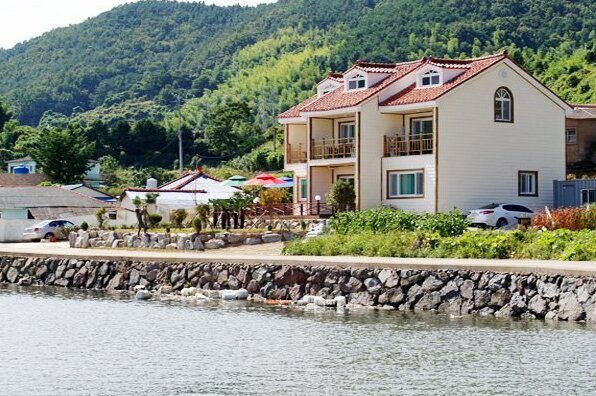 Geoje Seven Pension - Photo3