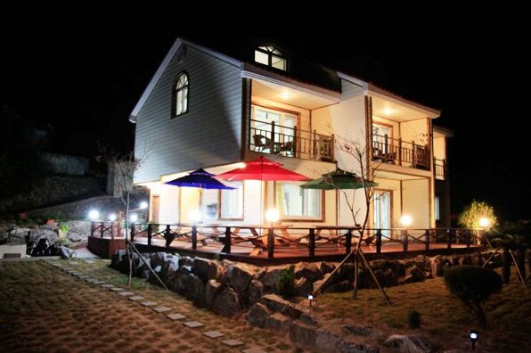 Geoje Seven Pension - Photo5
