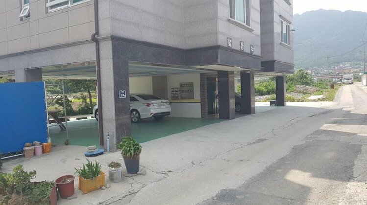 Geoje Sujeong Vill - Photo2