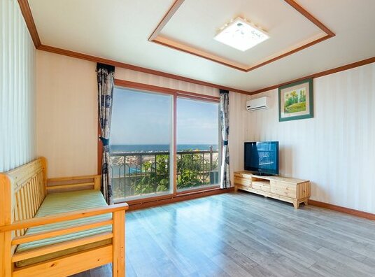 Geoje Thousand Year Smile Pension - Photo2
