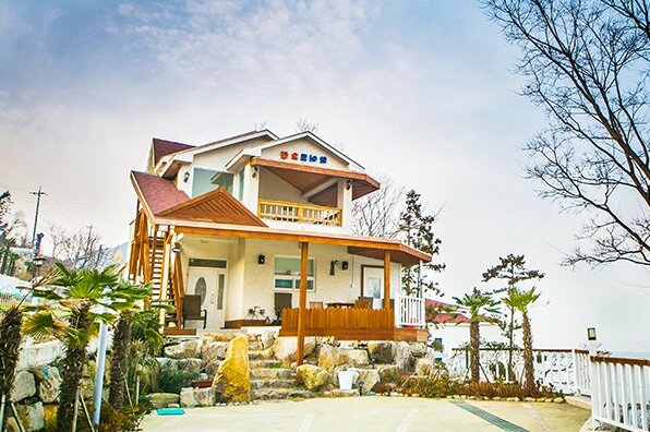 Geoje White O Pension - Photo3