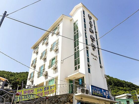 Geojedo Dandelion Pension - Photo3
