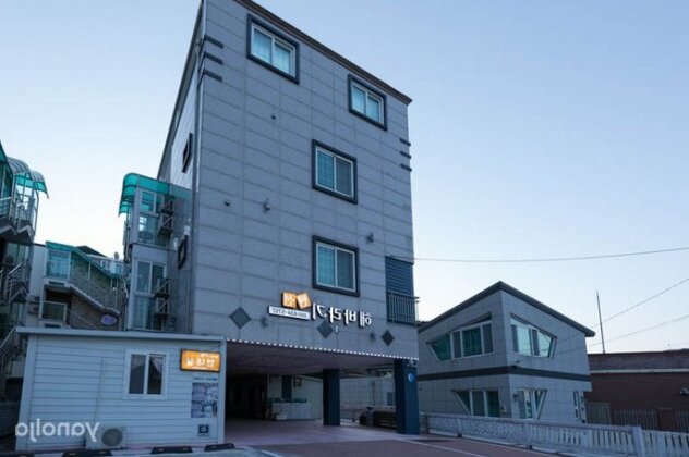 Geojedo Sunflower Spa Pension - Photo2
