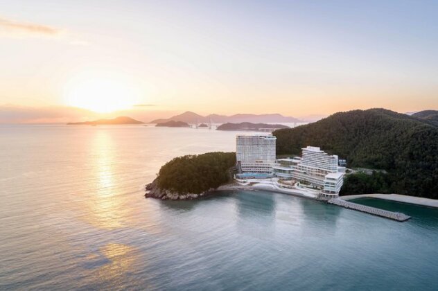 Hanwha Resort Geoje Belvedere