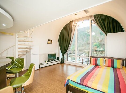 Geumsan Forest White Castle Pension - Photo2