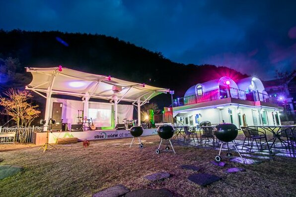Geumsan Forest White Castle Pension - Photo4