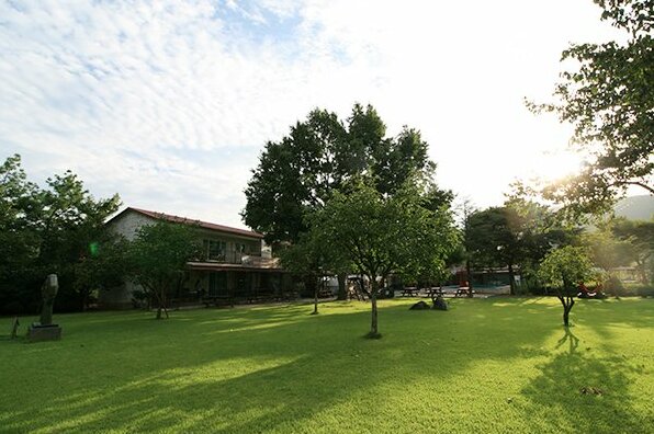 Gongju Gyeryong Four Seasons pension - Photo2