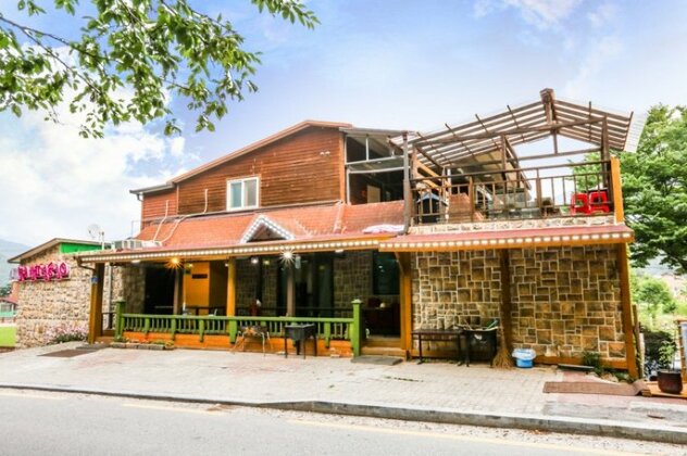 Gongju Inyeon's Frangrance Pension - Photo4