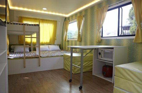 Gongju jangseung village Caravan - Photo5