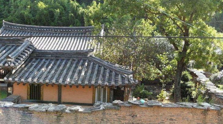Goseong Choi Pilgan s Old House - Photo5