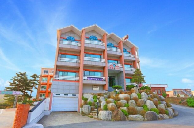 Goseong Orient Pension