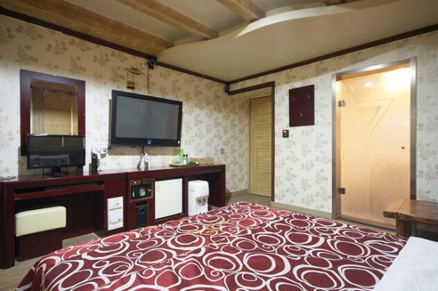 Gunsan Ensemble Motel - Photo4