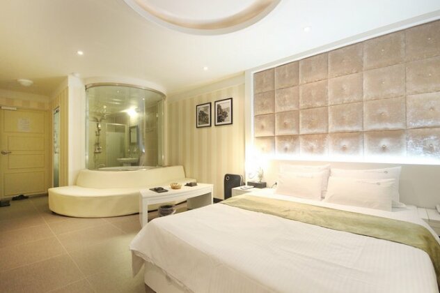 Gunsan ZaZa - Photo4