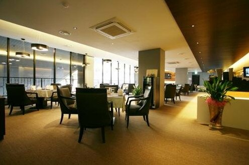 Hotel Oscar Suite - Photo4