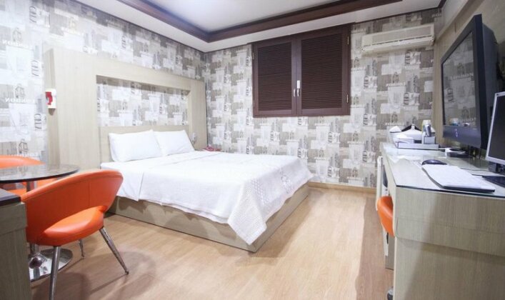 Piano Hotel Gunsan - Photo2
