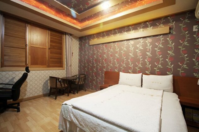 Thema Motel - Photo4